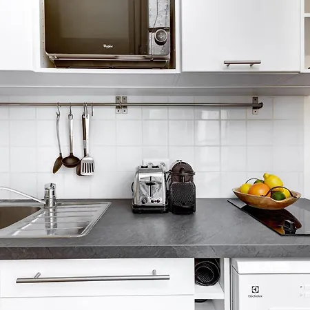 Charming 1br By Palais Royal & Louvre Apartment